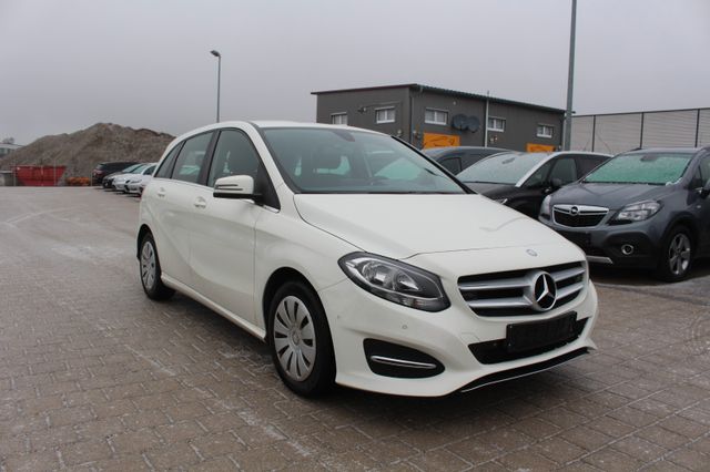 Mercedes-Benz B 180d NAVI/AHK/TÜV 11-2025/2.HAND/EURO-6 KAT