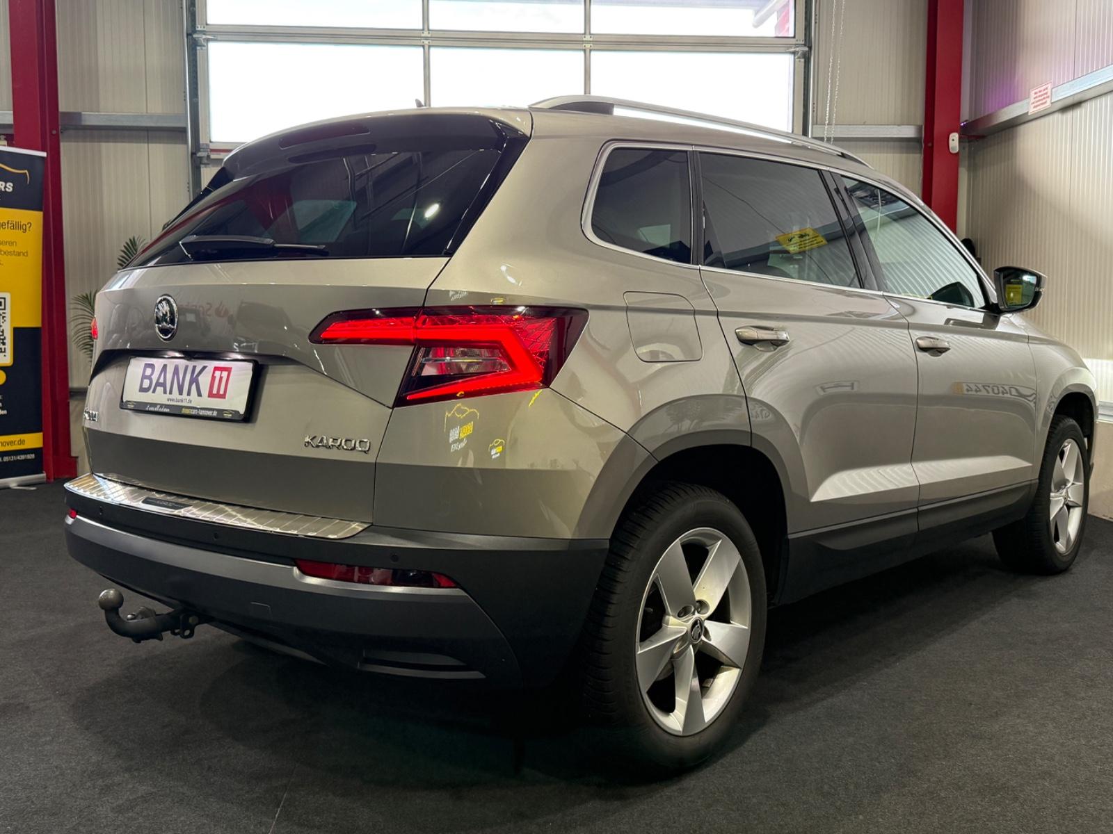 Skoda Karoq Ambition*KAMERA*AHK*ALLWETTER*CARPLAY*LED