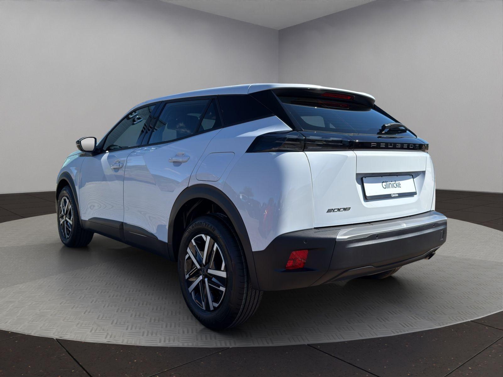 Peugeot 2008 STYLE Benzin 100