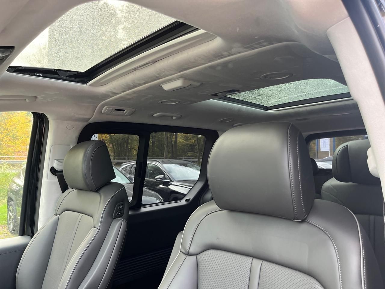 Fahrzeugabbildung Hyundai STARIA SIGNATURE STANDHEIZUNG Panoramadach SHZ*L