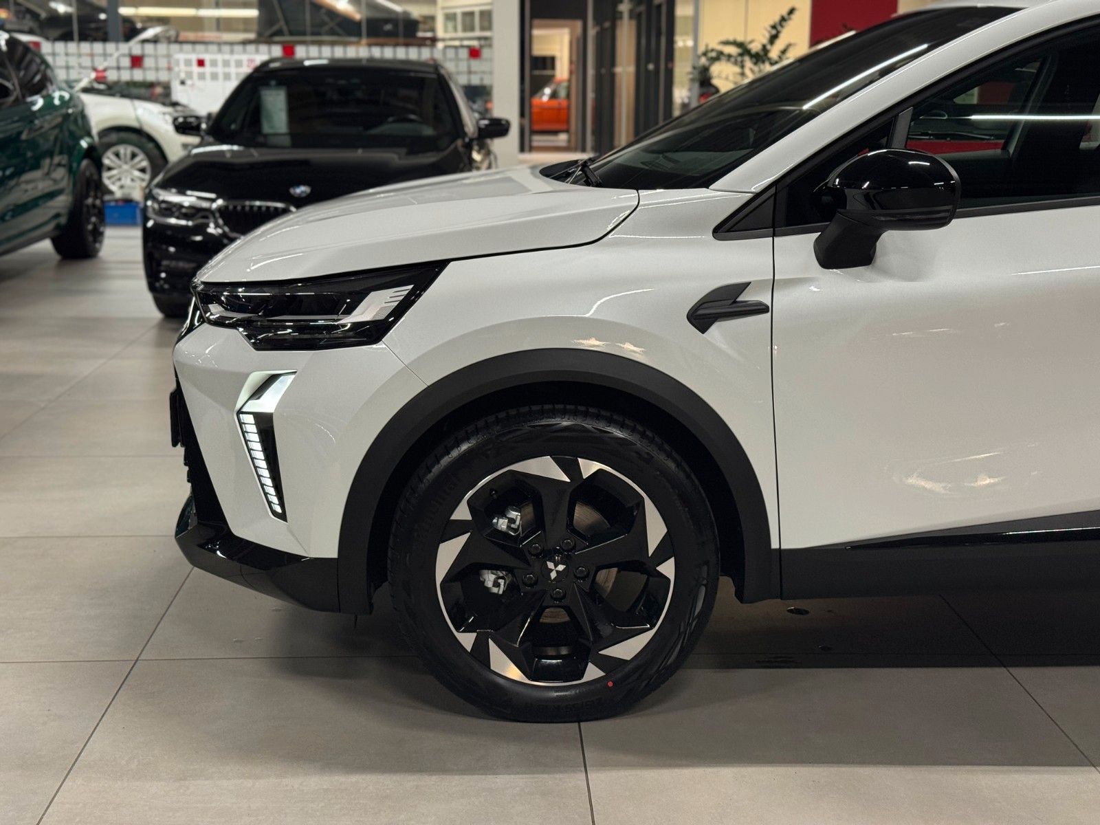 Fahrzeugabbildung Mitsubishi Grandis Diamant PLUS 1.3 T-Benziner 7-DCT