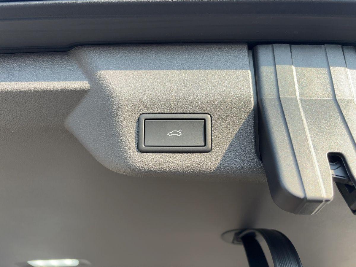 Volkswagen T7 Multivan 75 Jahre Editon 2.0 TDI DSG LÜ Nav/I