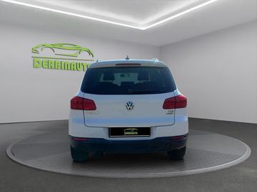 Volkswagen Tiguan - 6