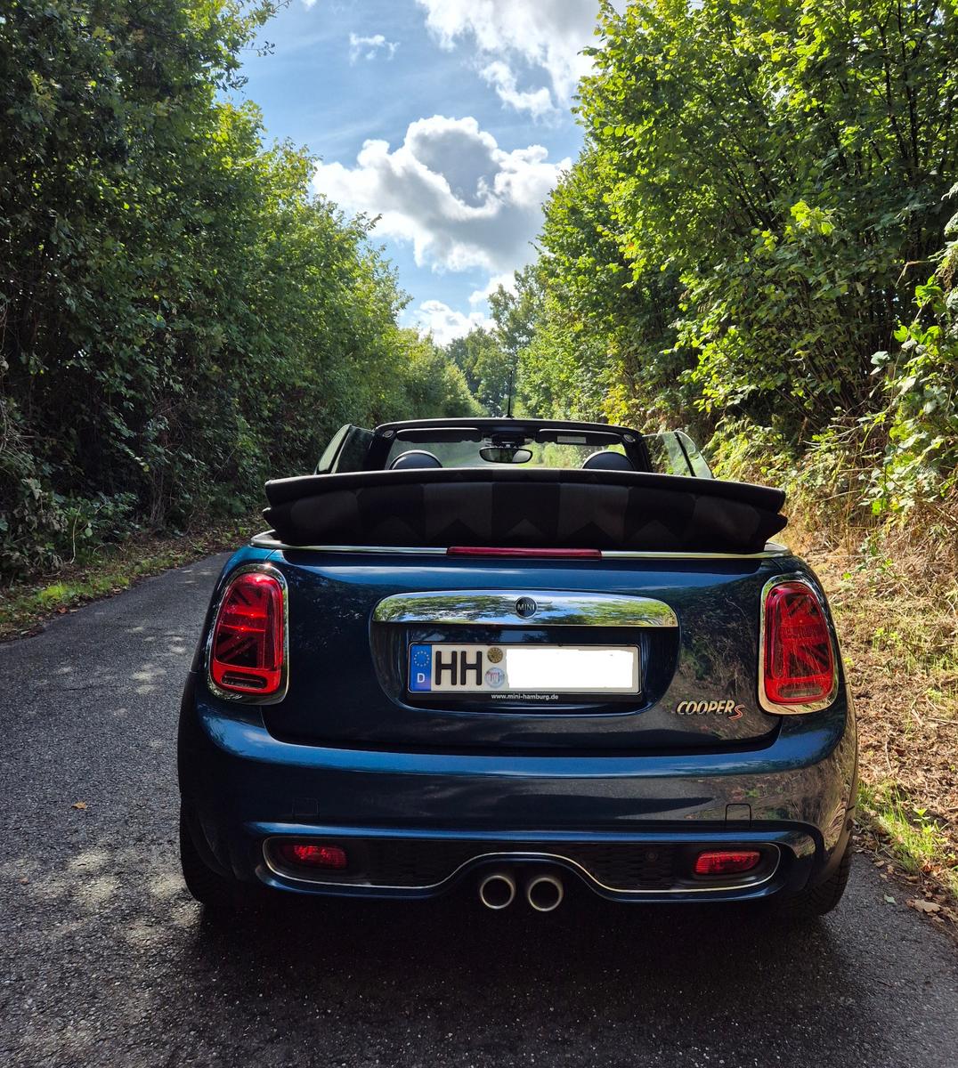 MINI Cooper S Cabrio Cooper S Sidewalk Cabrio Sid...