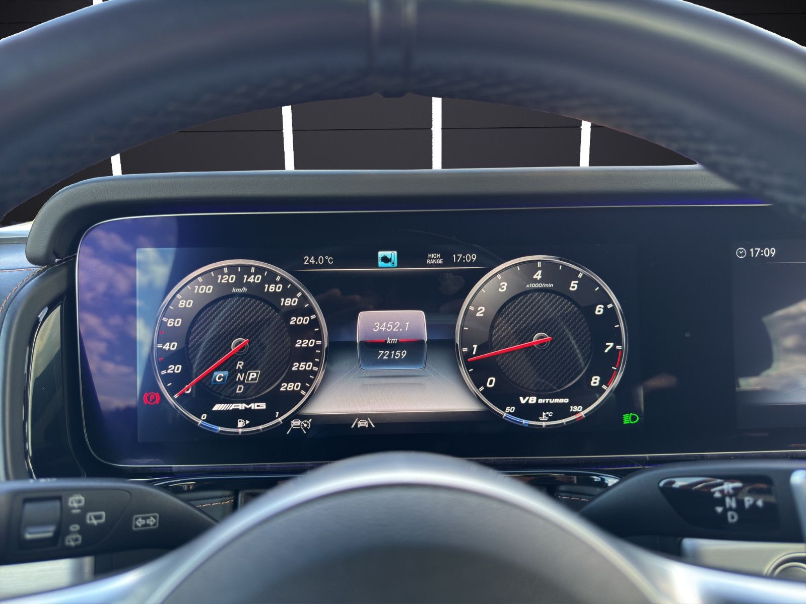 Fahrzeugabbildung Mercedes-Benz G 63 AMG/Garantie/Sdhz/Drivers/Sonderlack/AHK/