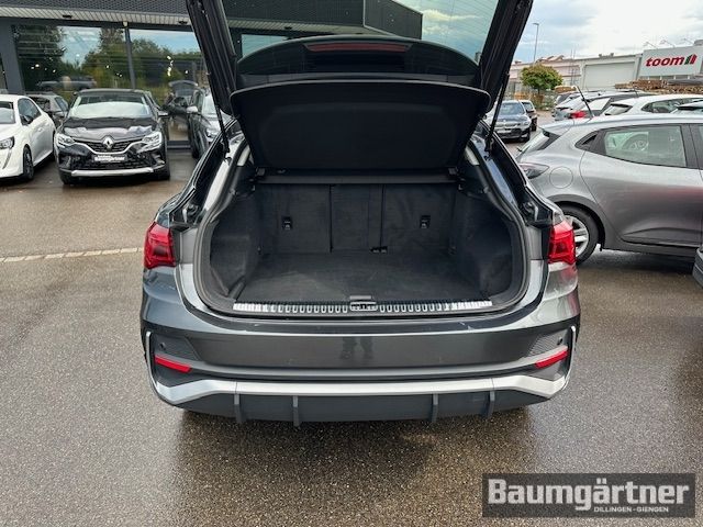 Fahrzeugabbildung Audi Q3 Sportback 35 TFSI S-Line S-Tronic Schiebedach