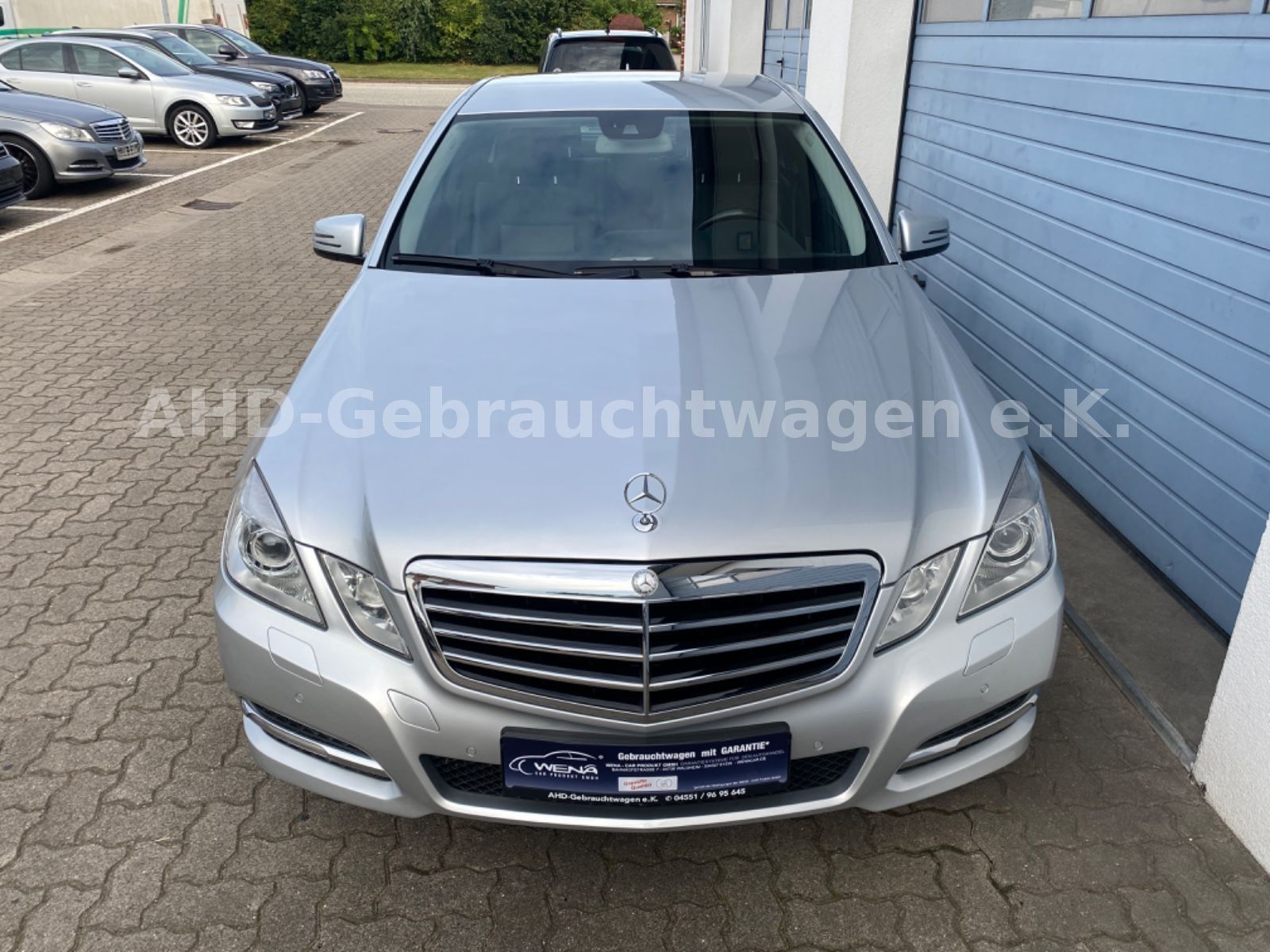 Fahrzeugabbildung Mercedes-Benz E 220 CDI BlueEfficiency  Avantgarde