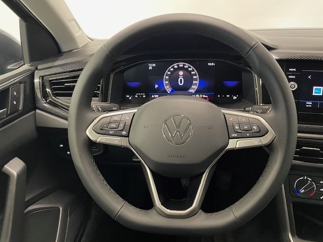 Fahrzeugabbildung Volkswagen Taigo Life AUTOMATIK LED DAB SHZ SpurhalteASS