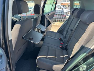 Volkswagen Tiguan - 7