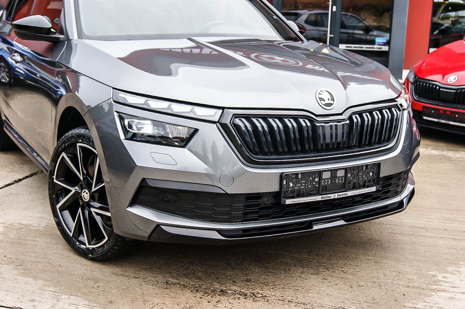 Fahrzeugabbildung SKODA Kamiq 10TSI Monte Carlo PANORAMA LED ANHÄNGERKPG