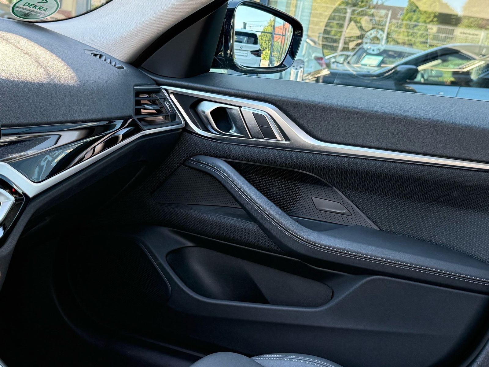 BMW i4 eDrive35 //Sitzheizung Rückfahrkamera 18"LM foto 14