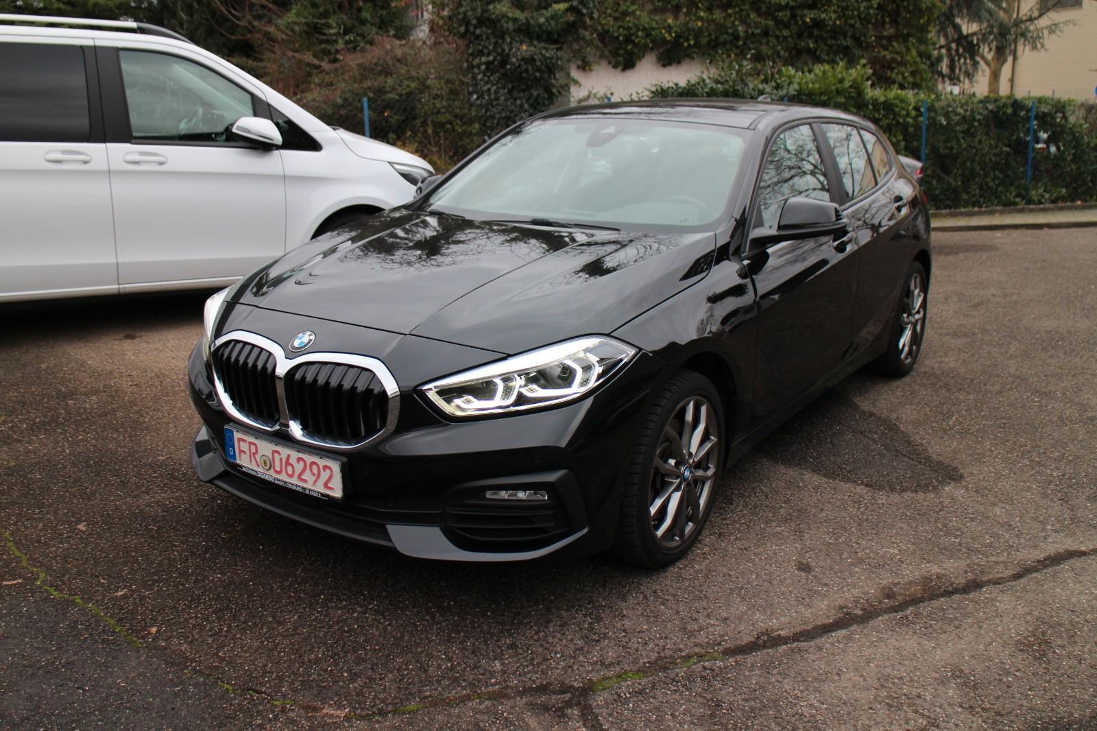 BMW 120i/A Steptronic/Lifcockp/Navi/Klima/PDC/LED/18