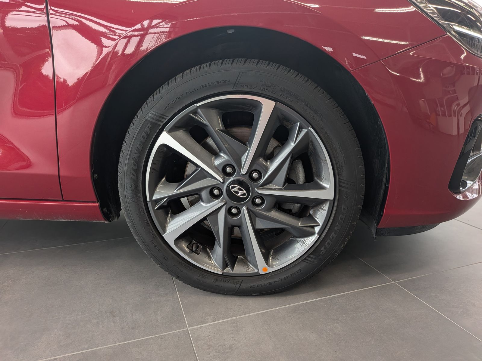 Fahrzeugabbildung Hyundai i30 1.5 T-GDI DCT Trend MHEV Cam Navi LED-Paket