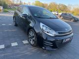 Kia Rio Spirit**1 Hand** Navi** LED**TÜV 12/27 - Kia Rio mit Diesel-Antrieb: Limousine