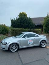 Audi TT 8n Quattro APX + Schlachter in sel... - Audi quattro aus 2002
