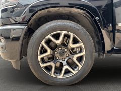 DODGE RAM 1500 LARAMIE 3.0 Hurricane Sitzklima Offroad
