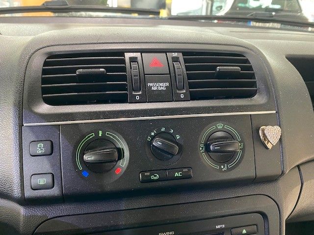 Fahrzeugabbildung SKODA Fabia Cool Edition 1.2 5tü KLIMA/ALLWETTER/17"LM