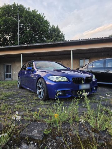 BMW BMW F11 530xd LCI M Paket xdelete