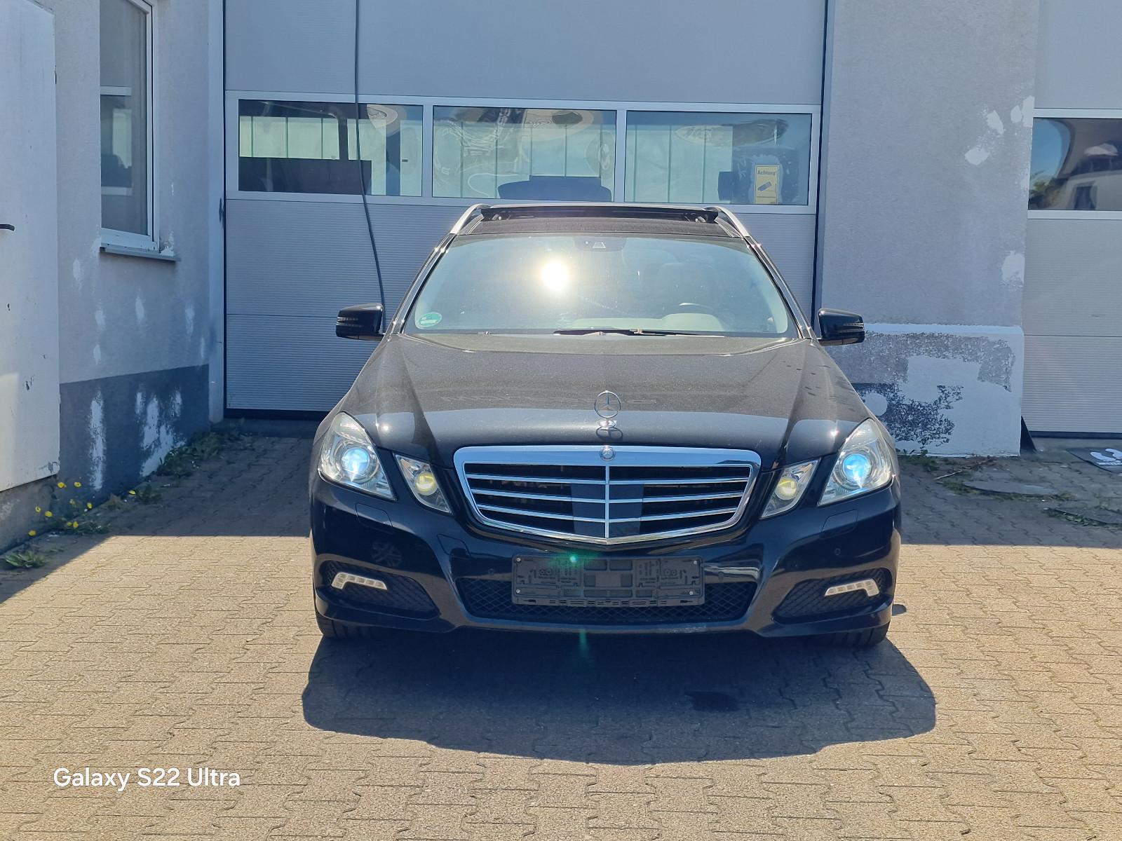 Mercedes-Benz E 350 BlueEfficiency*Pano*Standhzg