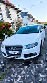 Audi A4 B8 weiß 160PS, Leder, getönte Sche... - Audi 80 Limousine B1 mit Benzin-Antrieb