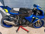 Yamaha R1 M - YAMAHA RENNSPORT