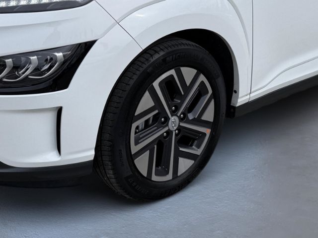 Fahrzeugabbildung Hyundai KONA Prime Elektro 2WD +KLIMA+LED+RFK+PDC+SHZ+UV
