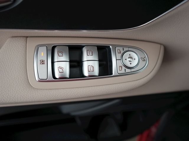 V 220 d MARCO POLO AT+AHK+NAVI+SITZHEIZUNG+SCHIE