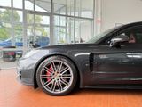 Porsche Panamera 4 S Sport Design Sport Chrono Paket - Porsche Panamera mit Diesel-Antrieb: Limousine