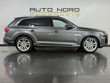 Audi Q7 - 5