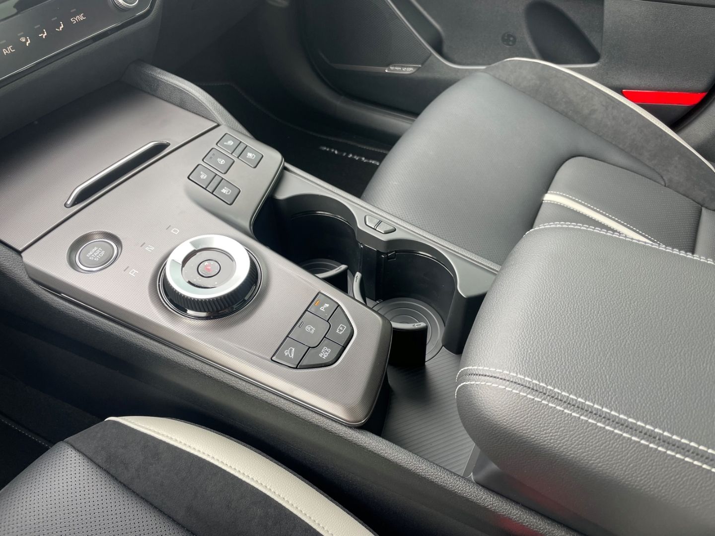 Fahrzeugabbildung Kia Sportage GT Line AWD LED Schiebedach 360Kamera