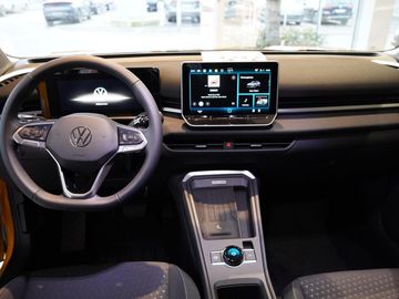Volkswagen T-Roc - 9