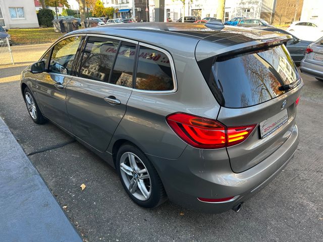 Fahrzeugabbildung BMW 220 Gran Tourer 220 i Luxury Line Automatik Navi