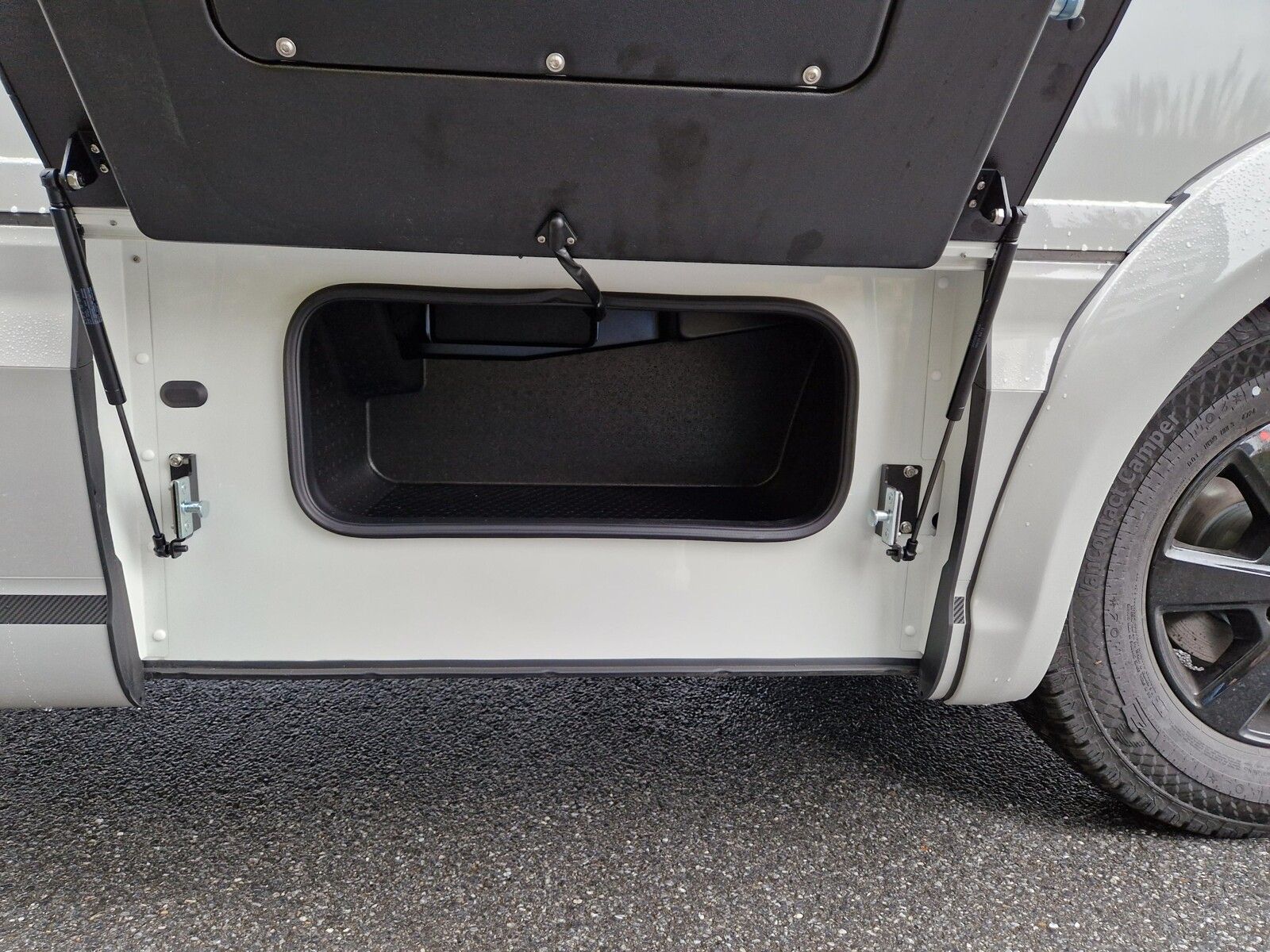 Fahrzeugabbildung Niesmann + Bischoff Arto 88 Verfügbar ab Okt. 2026