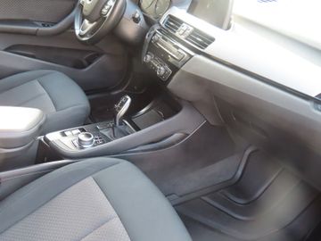 Fotografie 13 des BMW X1 sDrive 20 i Advantage