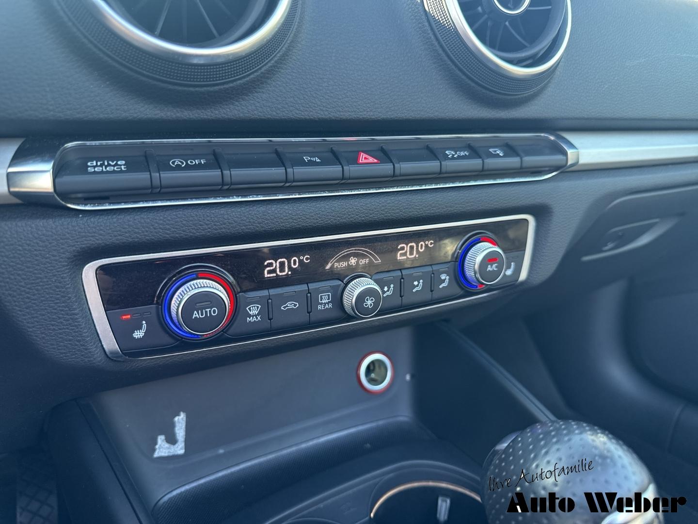 Audi A3 Cabriolet 1.8TFSI S-tronic S-Line LED SHZ
