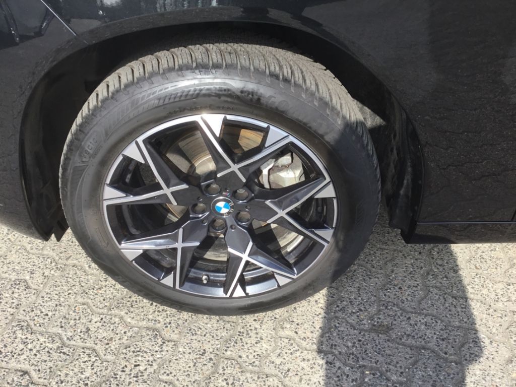 BMW X3 20d M-Sport Pano AHK 19'' HUD adLED DA PA H foto 3