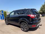 Ford Kuga Titanium Allrad Xenon Navi Pano Leder Kamer - Ford Kuga mit Diesel-Antrieb