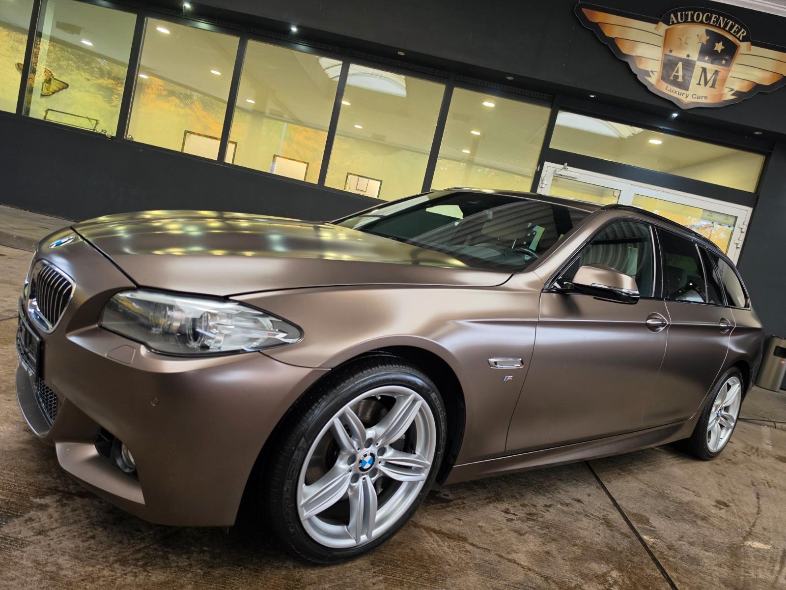 BMW 530d xDrive Touring M-Sportpaket FROZEN/Pano/AHK