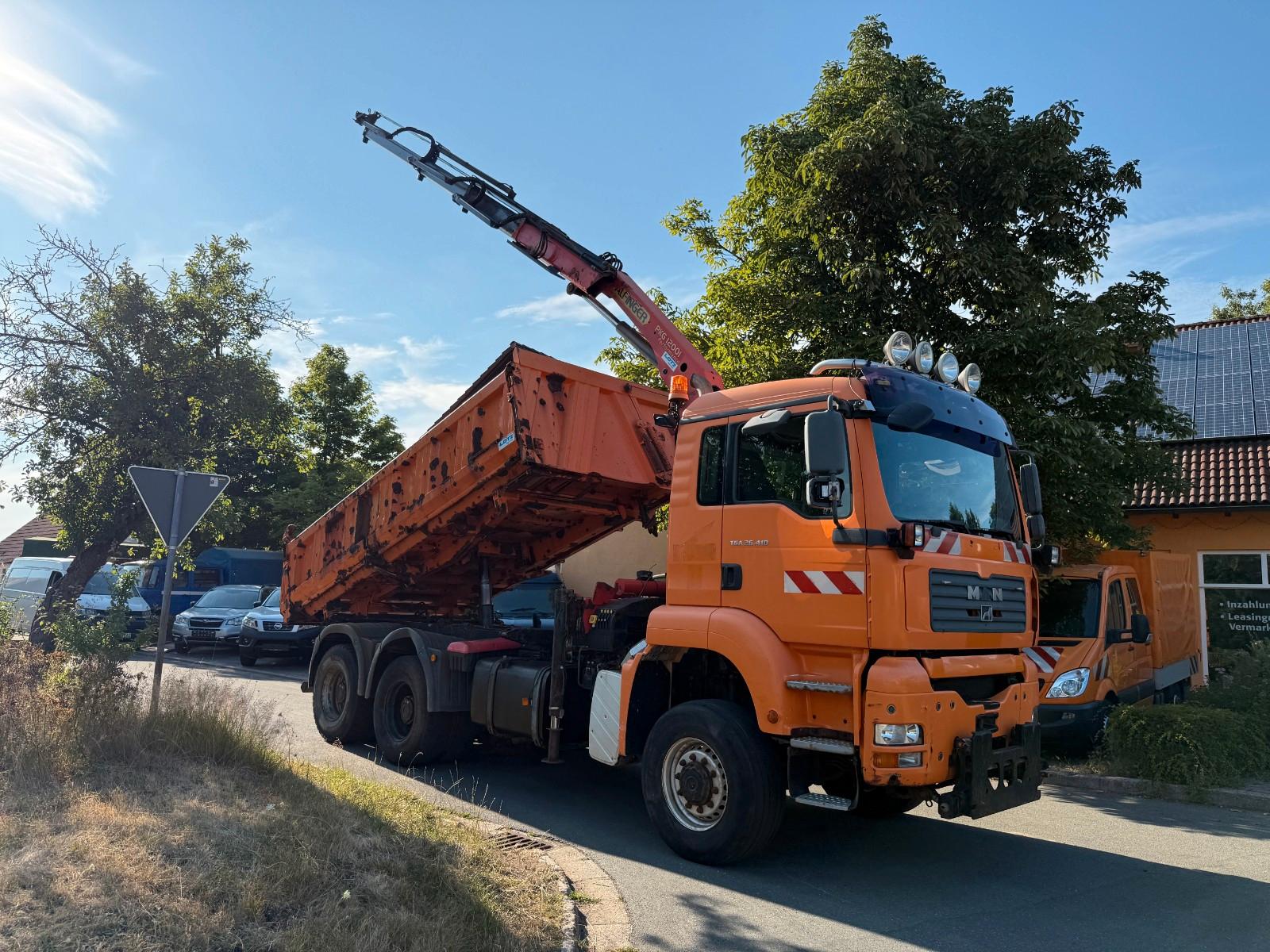 MAN TGA 26.410 Kipper Kran 6x6 BB Bordmatik 1.Hand