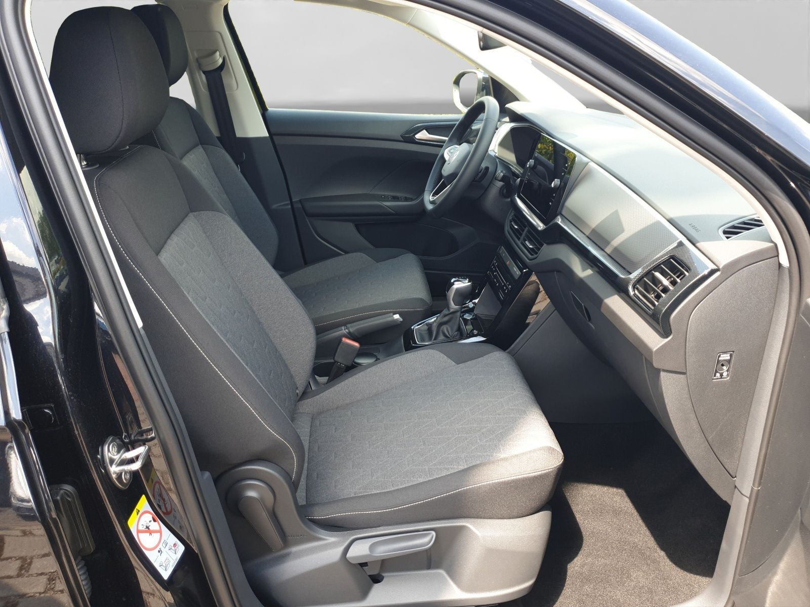 Volkswagen T-Cross 1.0 TSI DSG LIFE AHK APP-CON SITZHZ PDC foto 4
