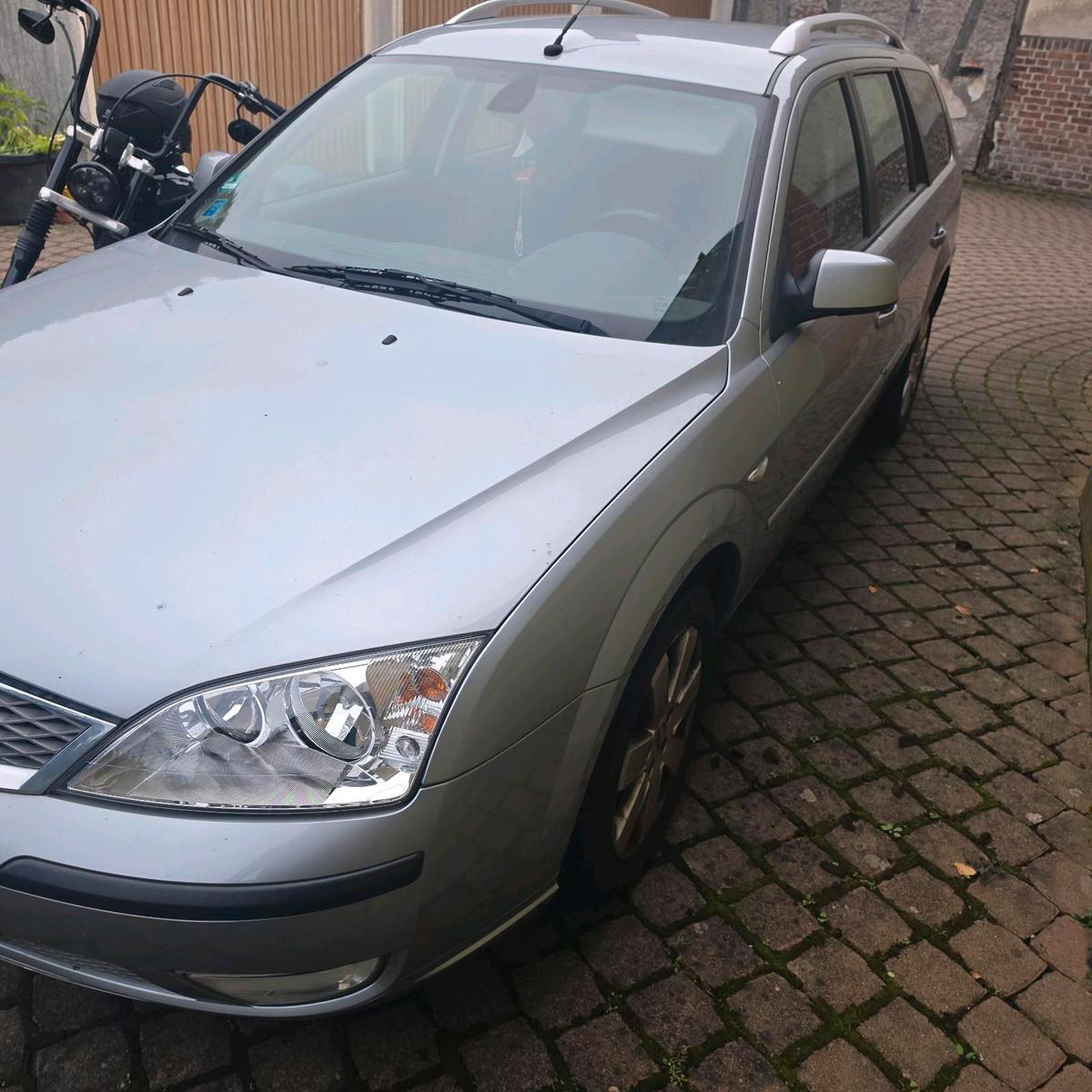 Ford Mondeo 2007 — rear view