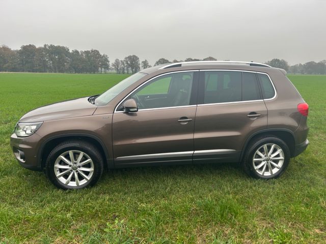 Volkswagen Tiguan 2.0 TDI 4MOTION LOUNGE Track & Style ...