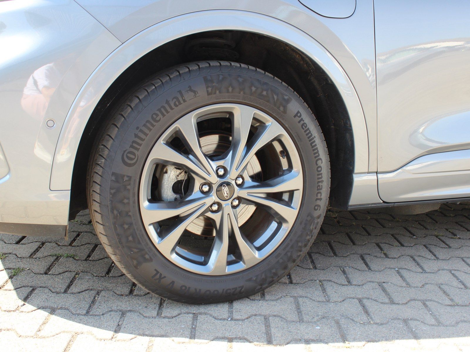Fahrzeugabbildung Ford Kuga Plug-In Hybrid ST-Line 2,5 Duratec