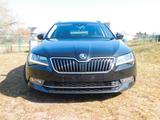 Skoda Superb 2.0 TDI TÜV NEU DSG AHK 8fach bereift - Skoda Superb: 2.8