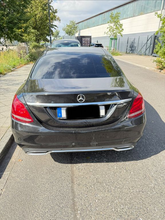 Image of Mercedes-Benz C 200