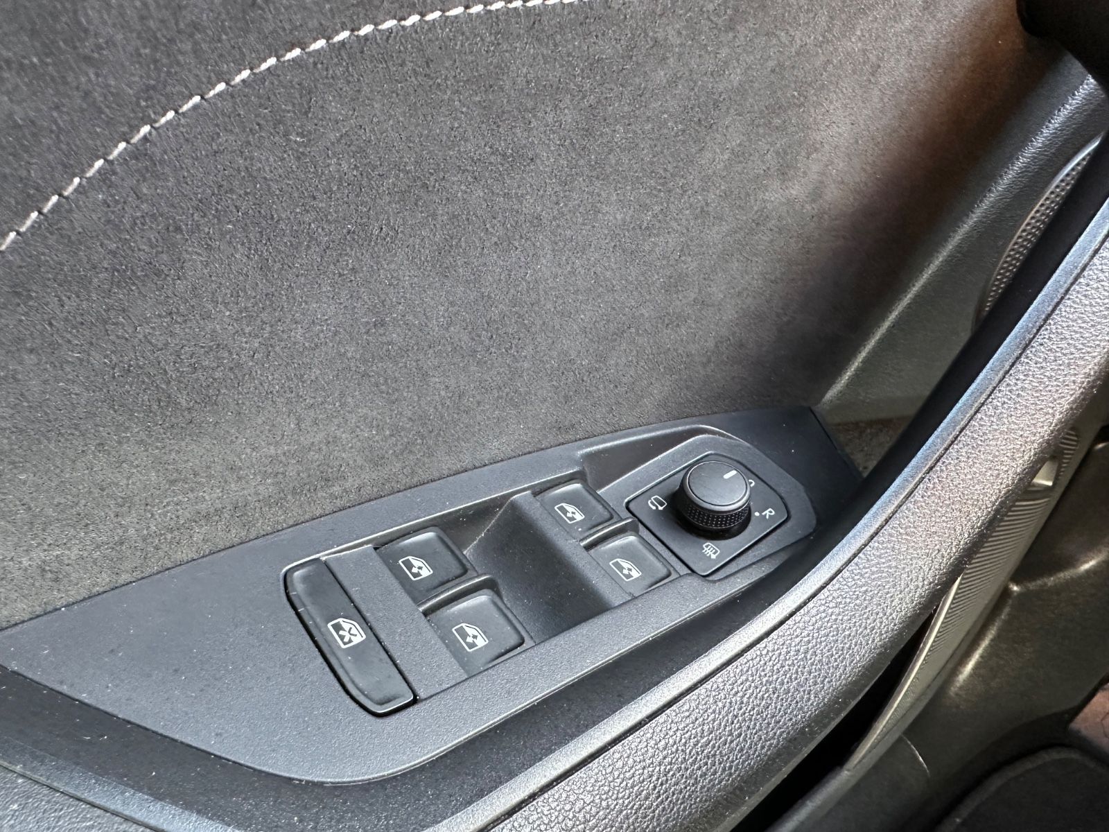Fahrzeugabbildung SKODA Kodiaq Sportline 2.0 TDI 4x4 Matrix/AHK/ACC/Navi
