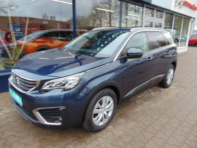 Fotografie des Peugeot 5008