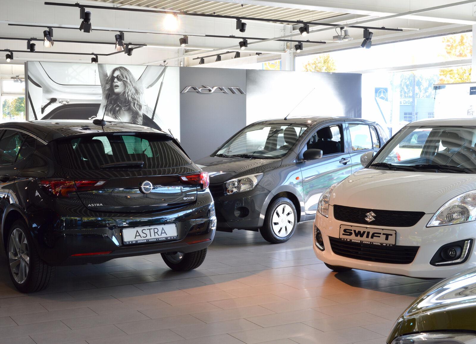 showroom-image-bottom