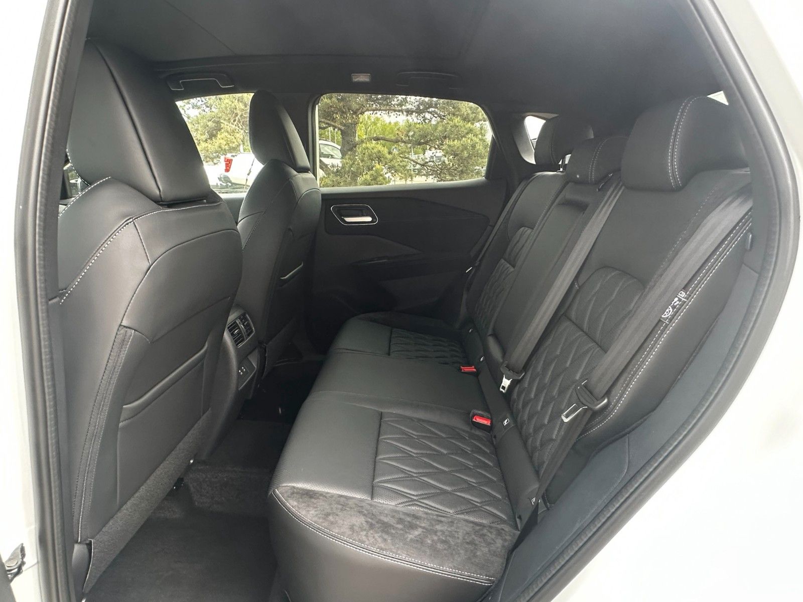 Fahrzeugabbildung Nissan Qashqai Tekna+