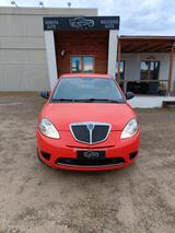 Lancia Ypsilon 1.2 Versus - Lancia Ypsilon aus 2010